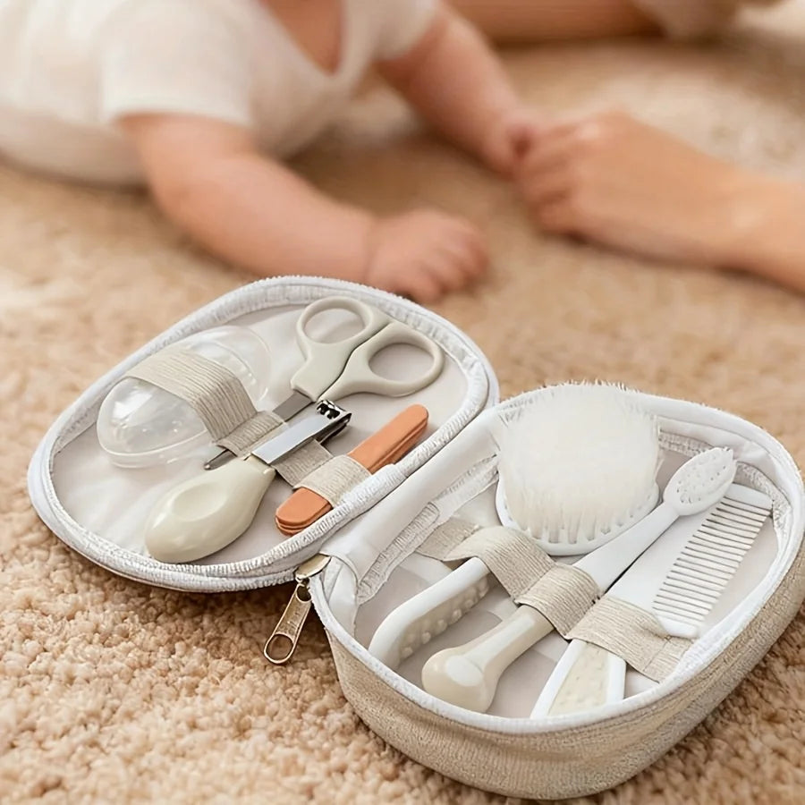 1 set of baby toothbrush, combing and care kit, children's nail clippers, nail file and scissors, infant daily care set