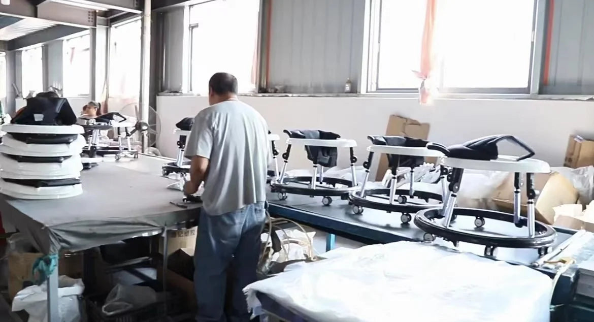 Aluminum Alloy Crib Movable Portable Bassinet Bed Foldable Multifunctional Bb Bed Newborn Patchwork Queen Bed